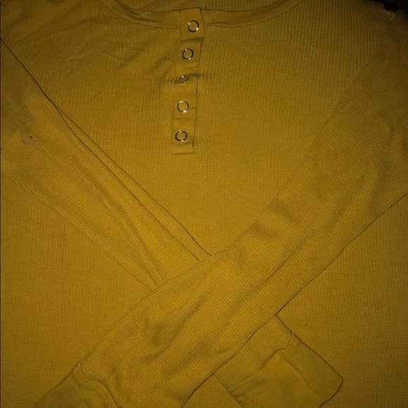 Ribbed Button Up Top - Picture 2 of 2